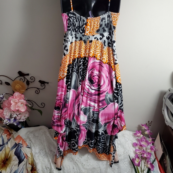 Beautiful Asymmetrical Midi Dress - Picture 7 of 10